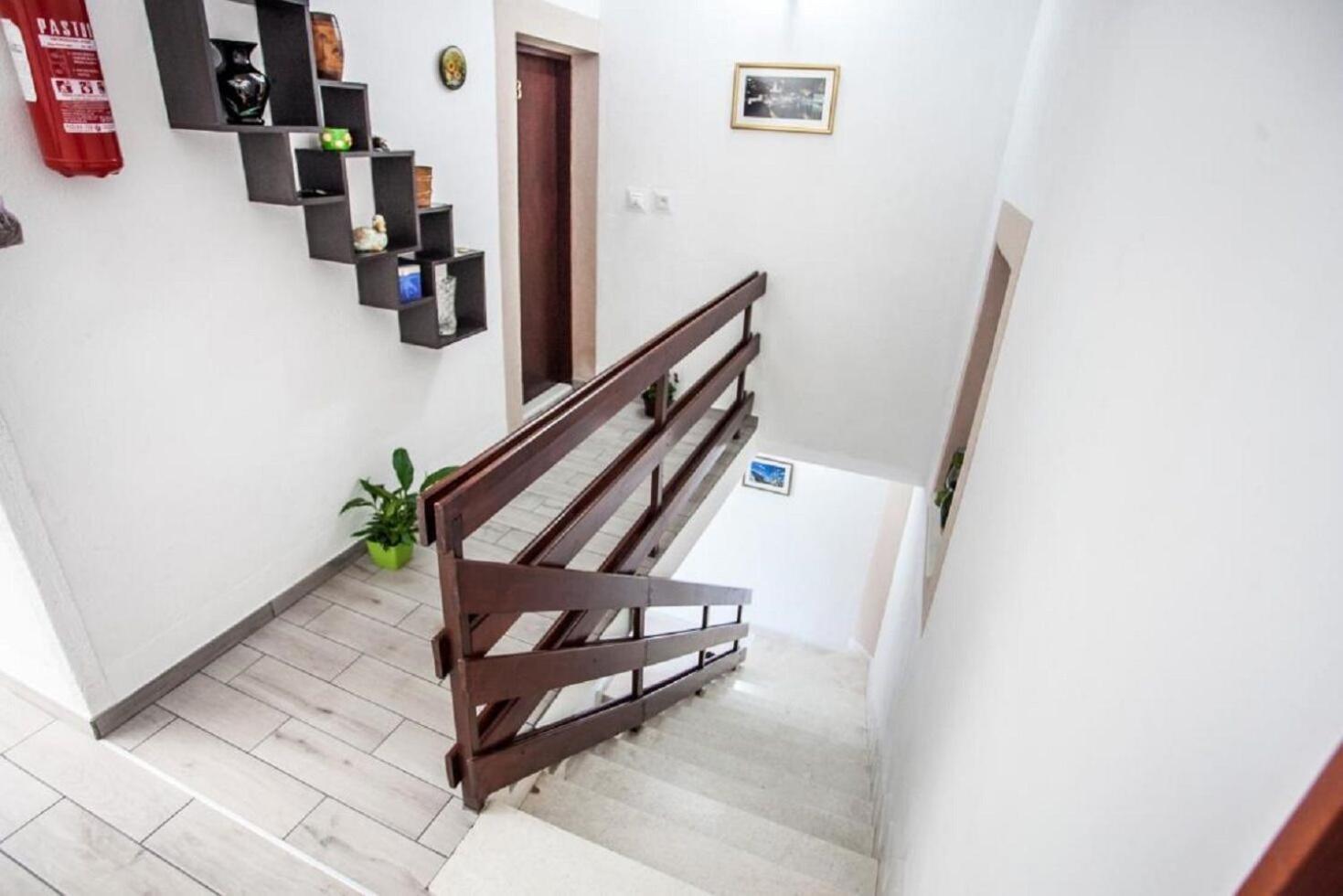 Apartments Verica - 15 M From Beach Krilo Exterior photo