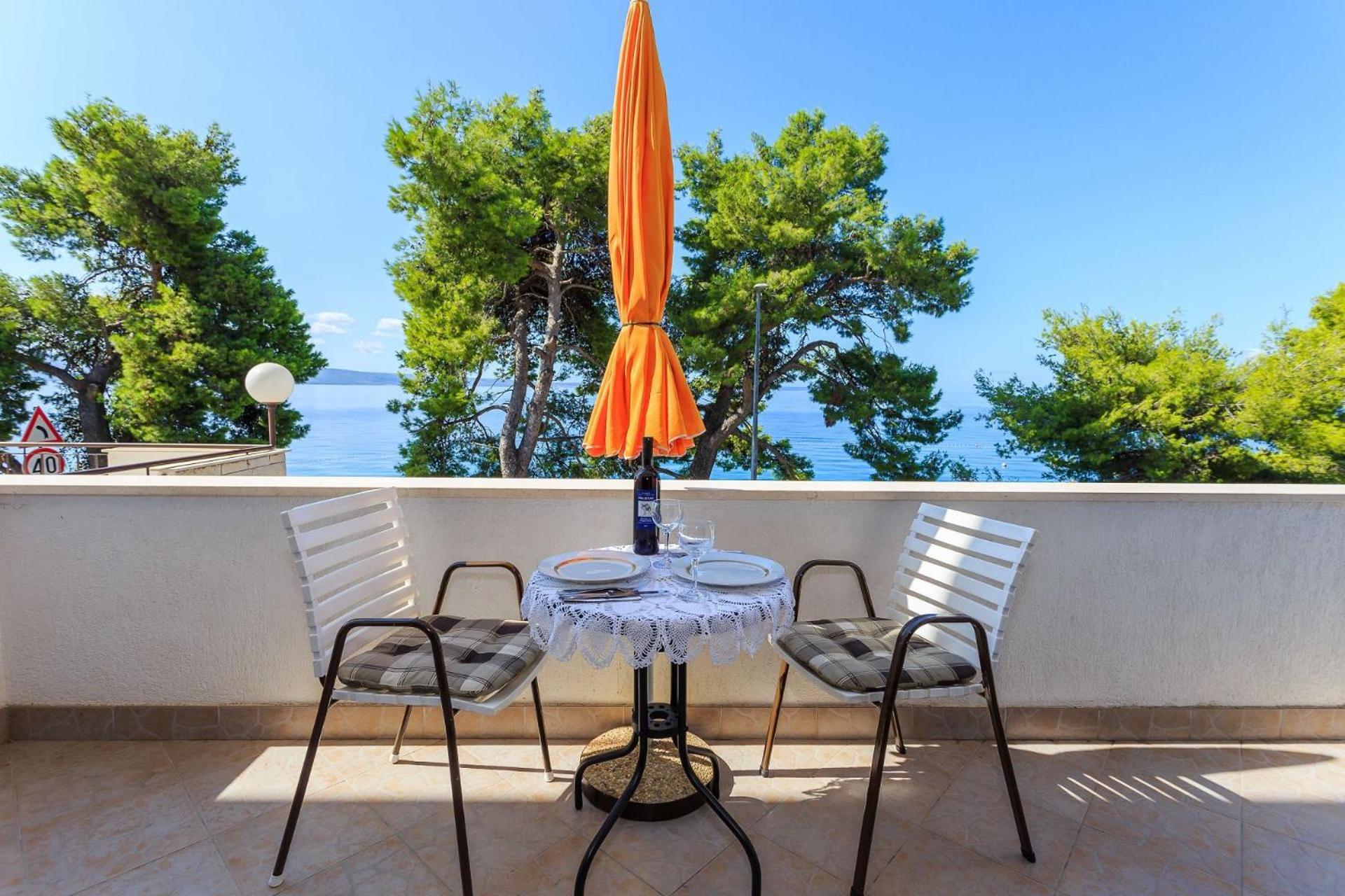 Apartments Verica - 15 M From Beach Krilo Exterior photo